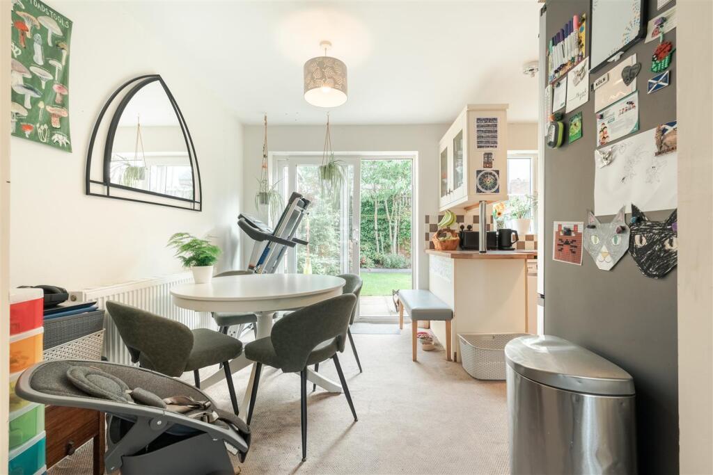 House in Lancaster, Dalton Town with Newton - View 4