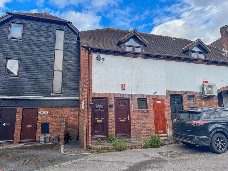 Main image of property: Bishops Waltham