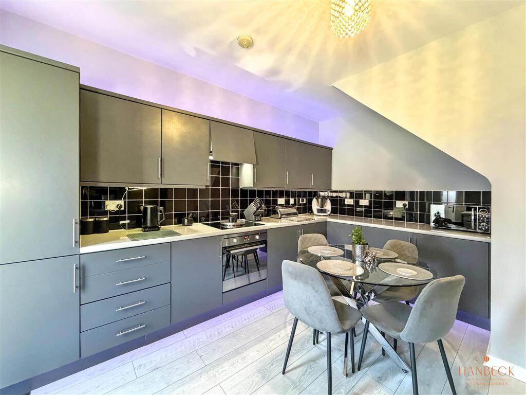 House in Hull, Gipsyville - View 5