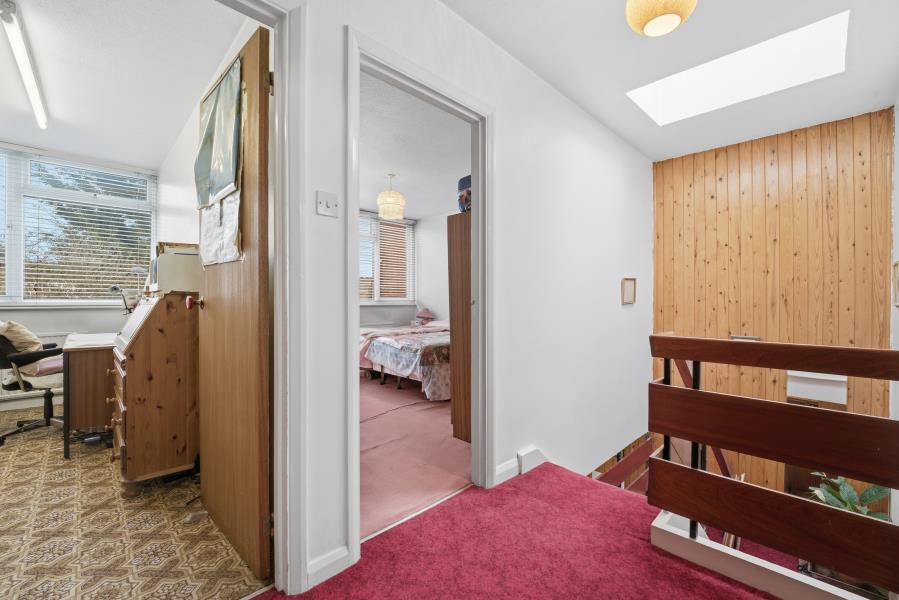 House in London - View 5