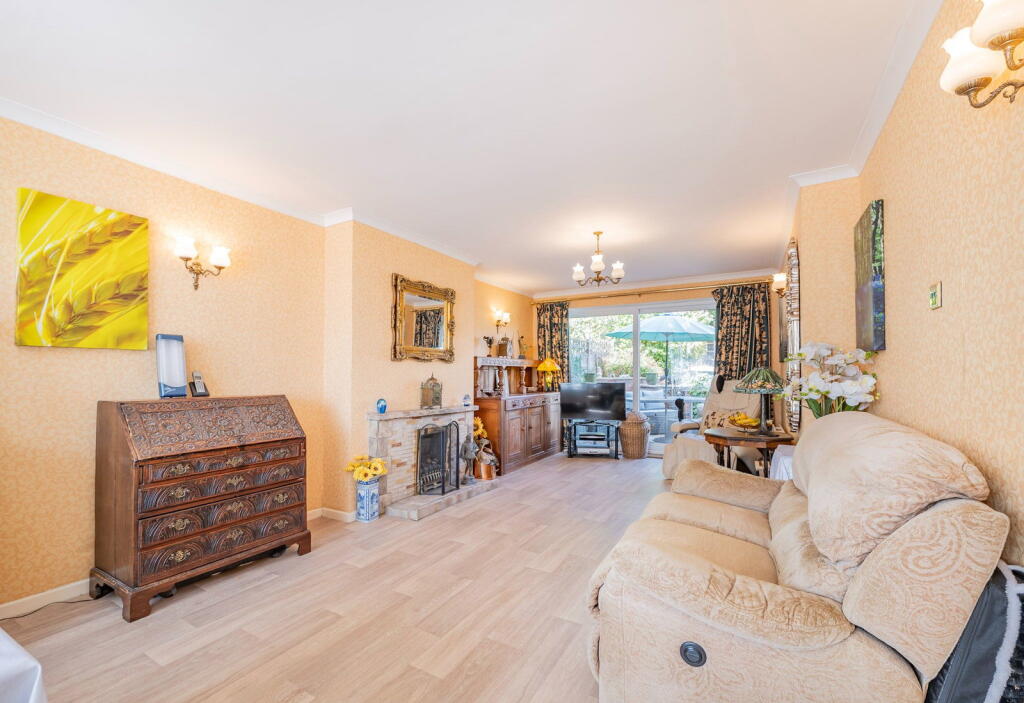 House in Tonbridge - View 4