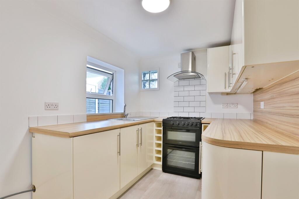 House in Poole, Longfleet - View 5