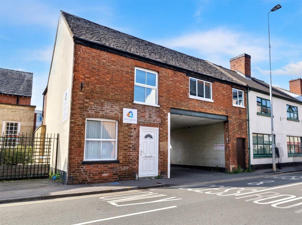 Main image of property: The Cottage, Woodgate, Loughborough