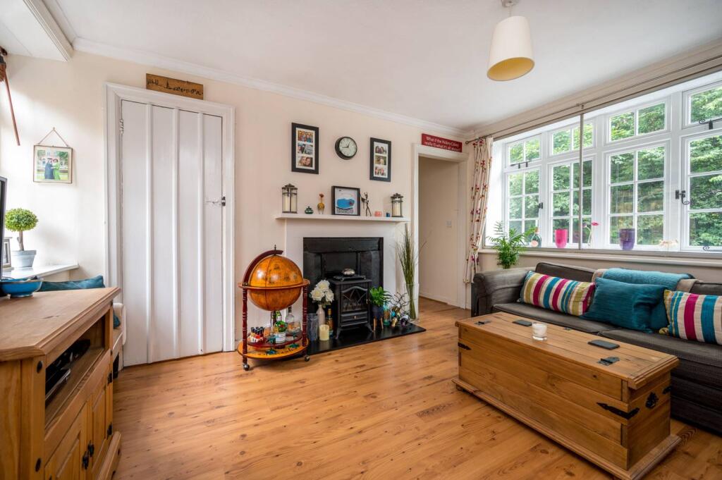 Main image of property: Portsmouth Road, Guildford, GU2, Guildford, GU2