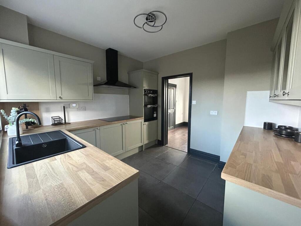 House in Rochester - View 2
