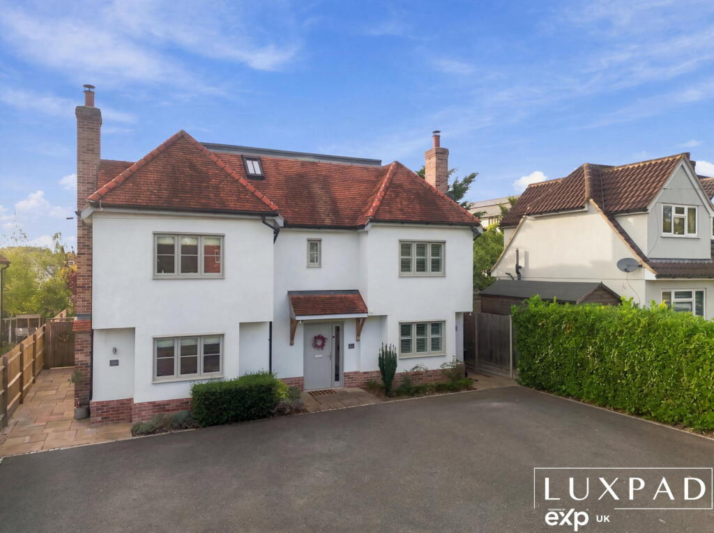 Main image of property: Barba Cottage, Whiteditch Lane, Newport, CB11 3UD