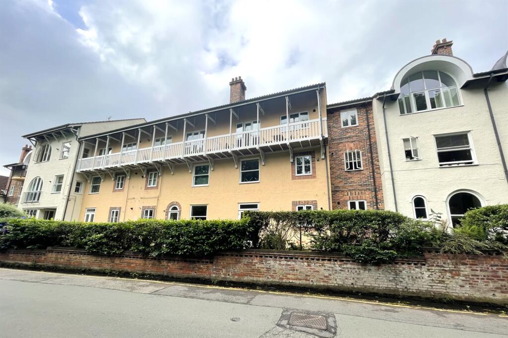 Main image of property: Tatton Lodge, Moorside, Knutsford