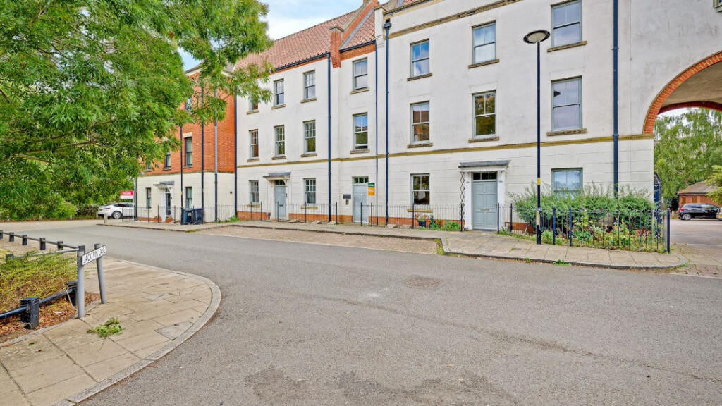 Main image of property: Clickers Drive, Northampton, Northamptonshire, Northamptonshire, NN5 4ED