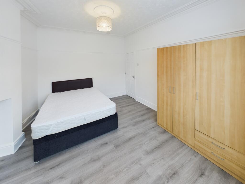 1 bedroom ground floor flat for rent