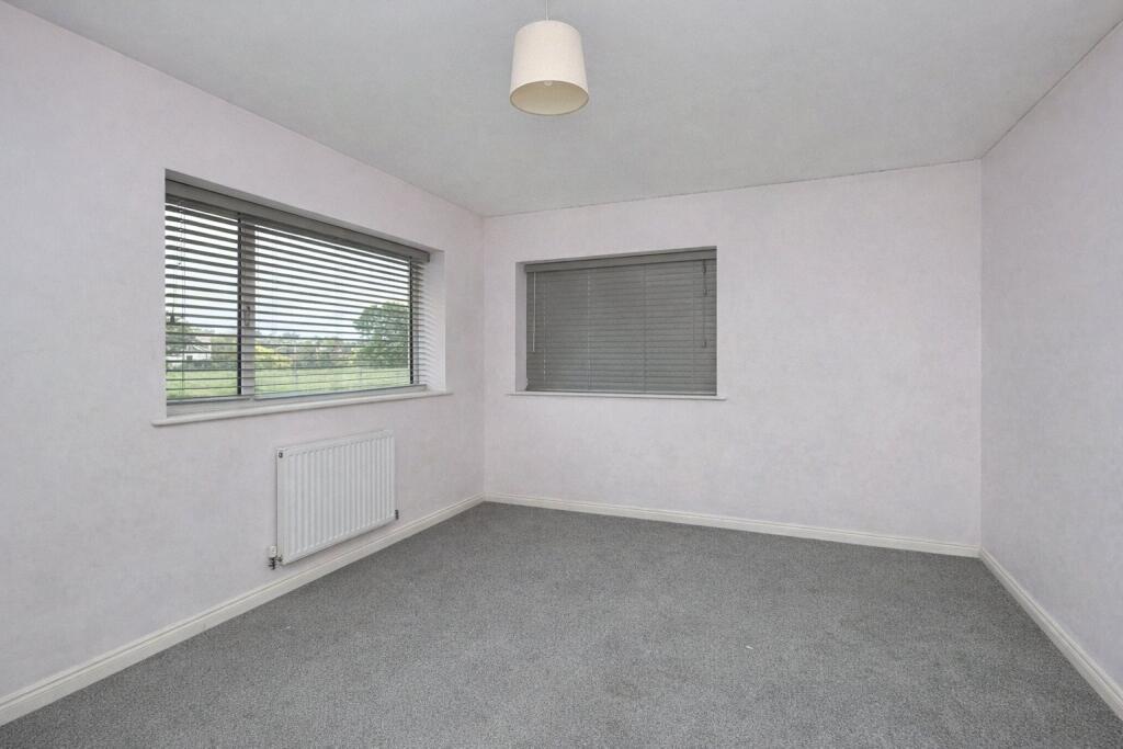 House in Norwich, New Catton - More