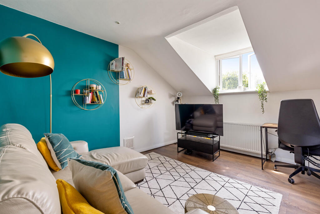 Apartment in London - View 3