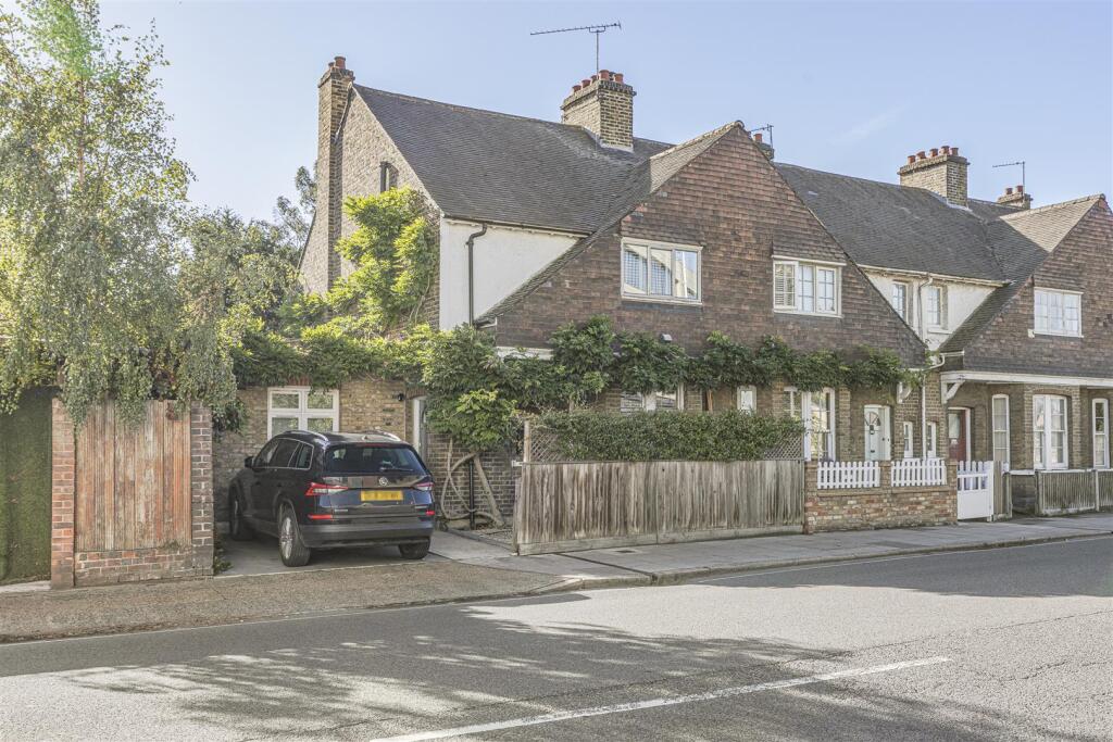 Lower Richmond Road, East Sheen, SW14 photo 2