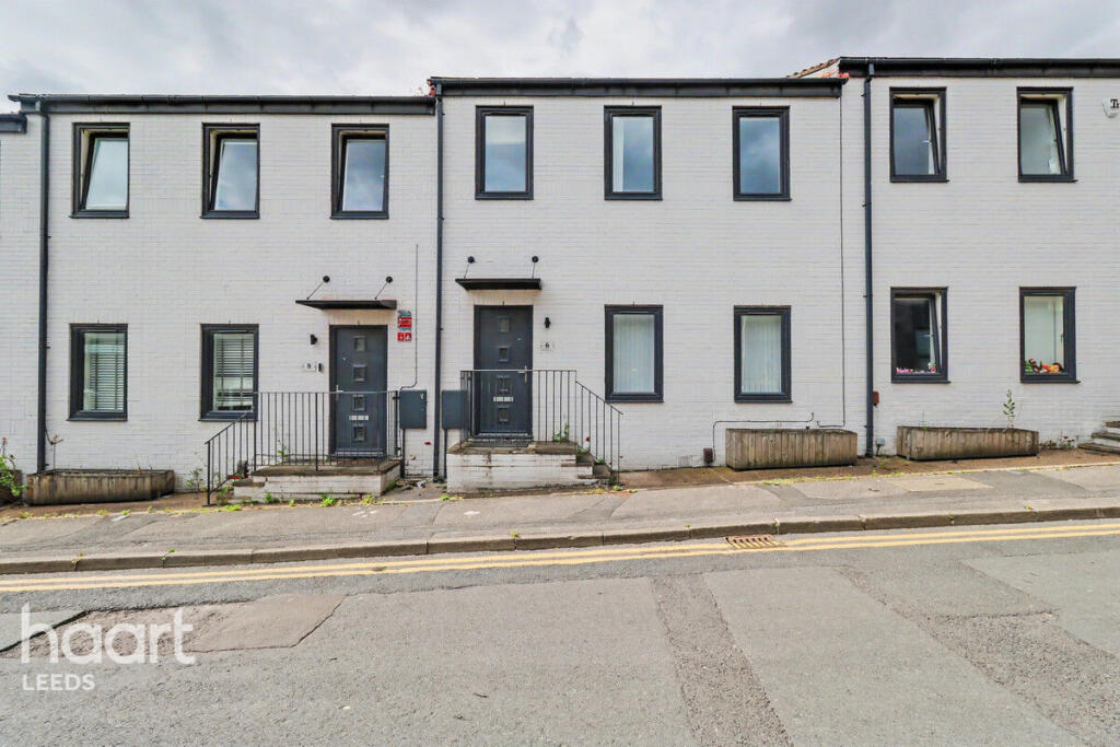 4-bed terraced on Lower Brunswick Street, Leeds, £360,000