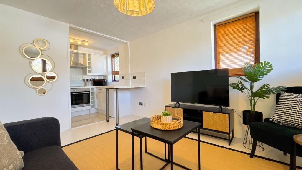 Apartment in London - View 4