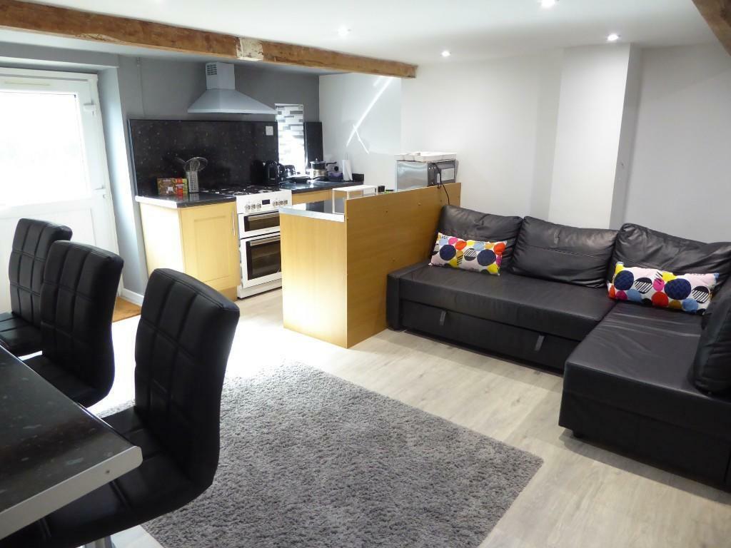 Main image of property: Chapel Lane, Huddersfield, West Yorkshire, HD5