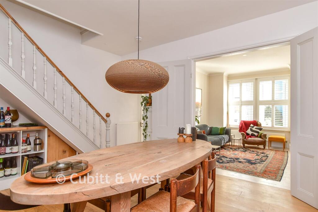 House in Brighton - View 4