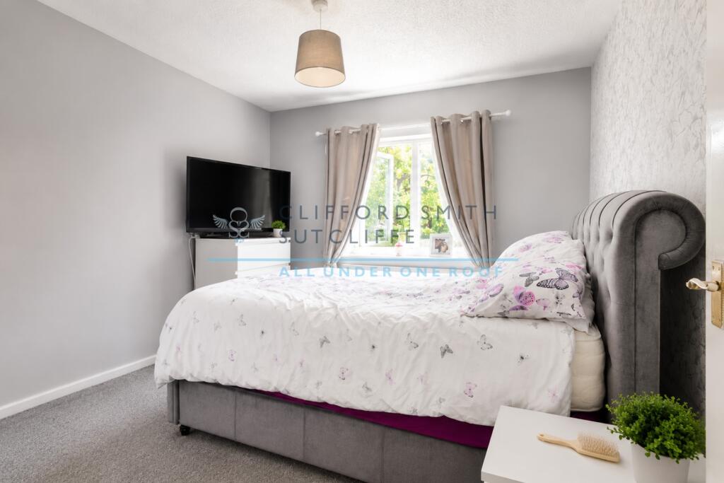 House in Burnley, Rose Grove - View 5