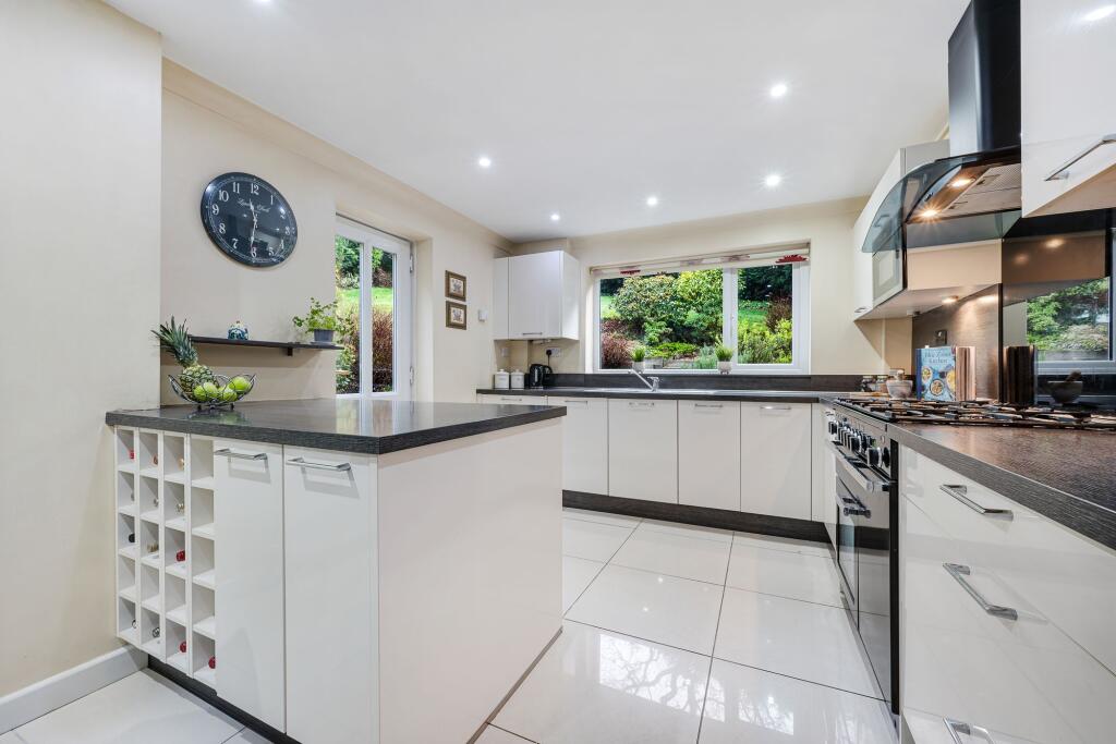 Crosfield Avenue, Summerseat - More