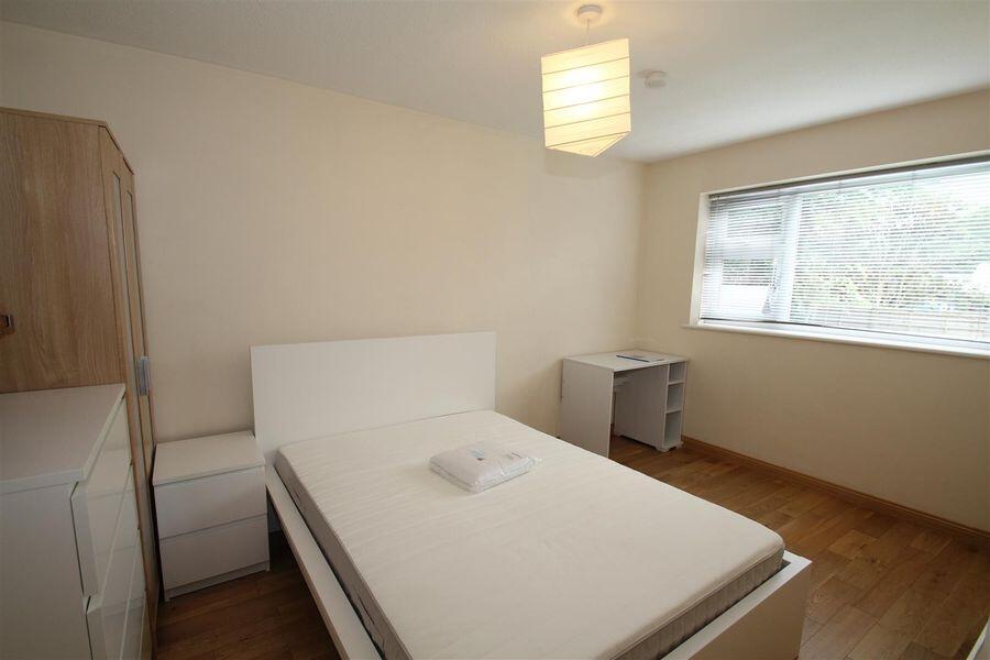 Main image of property: Kimbers Lane, Farnham, GU9