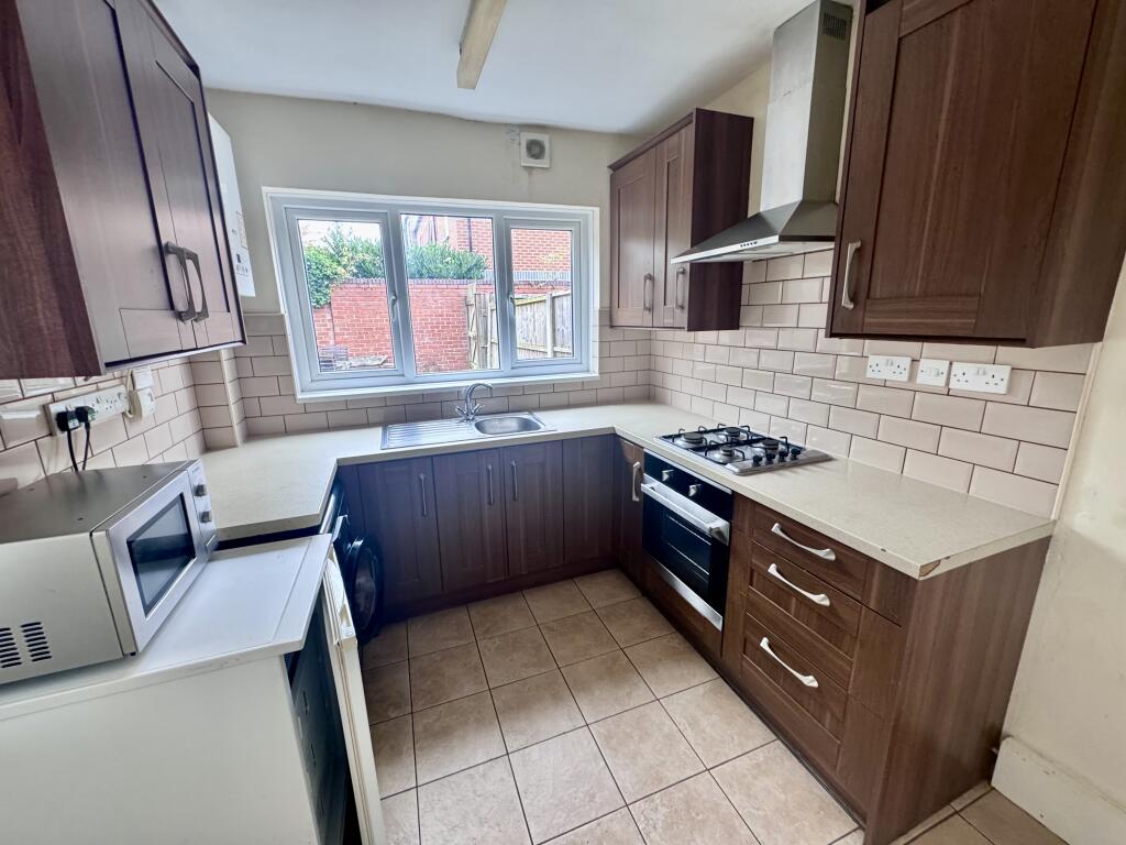 House in Nottingham - View 4