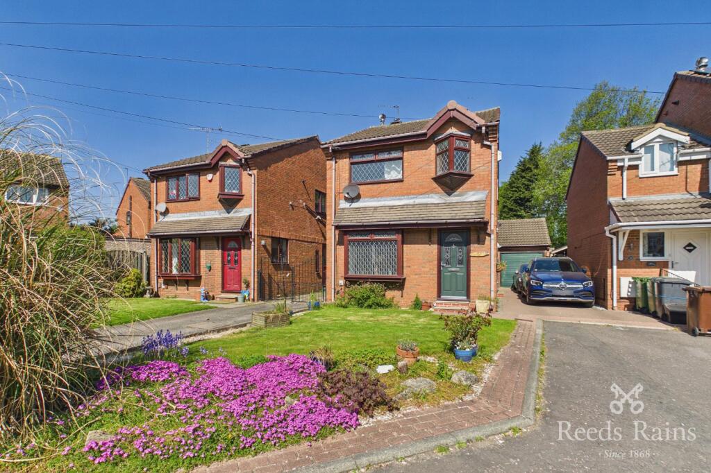 Main image of property: Bridge Court, Morley, Leeds, West Yorkshire, LS27