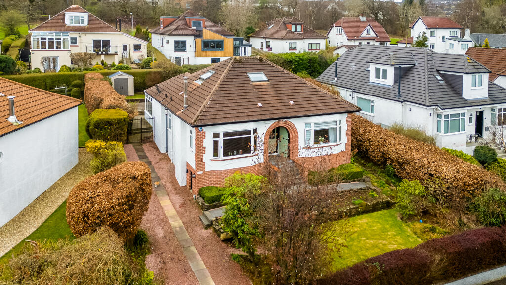 5-bed house on Dumgoyne Drive, Bearsden, Glasgow, G61, £585,000