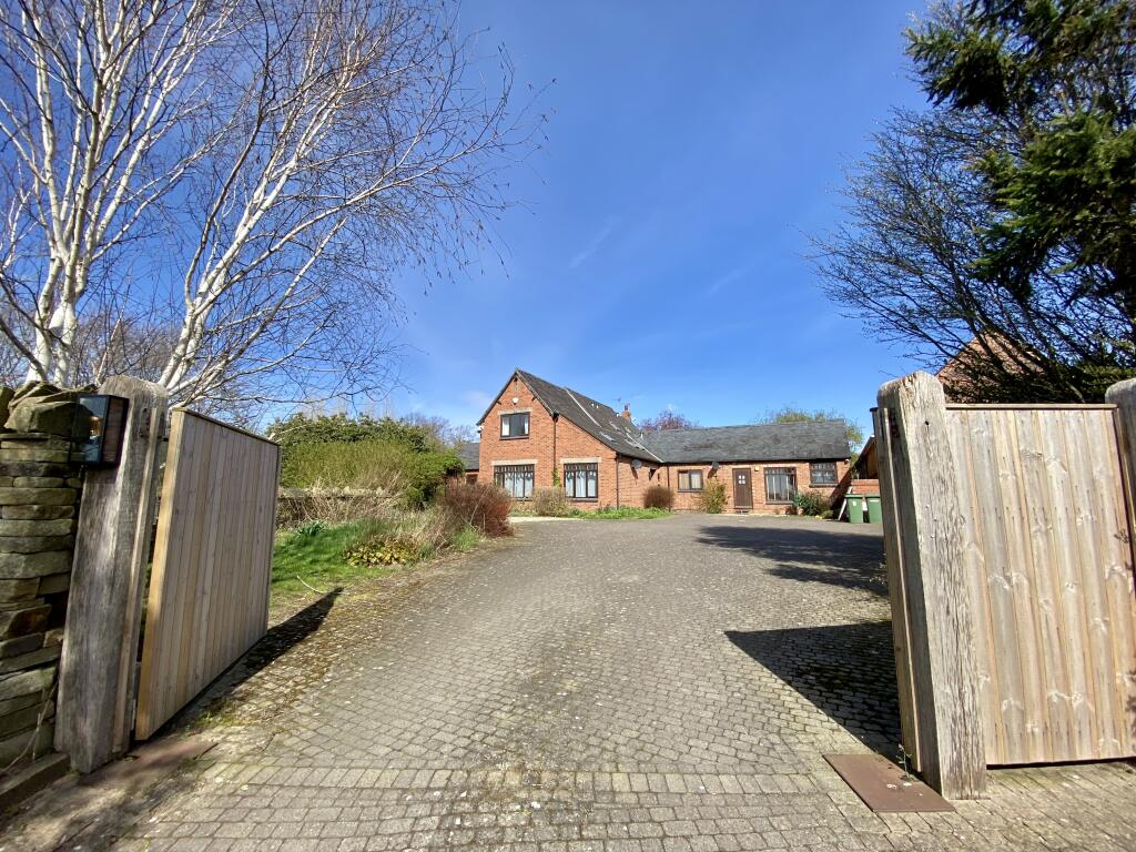 Main image of property: Boat Lane, Hoveringham