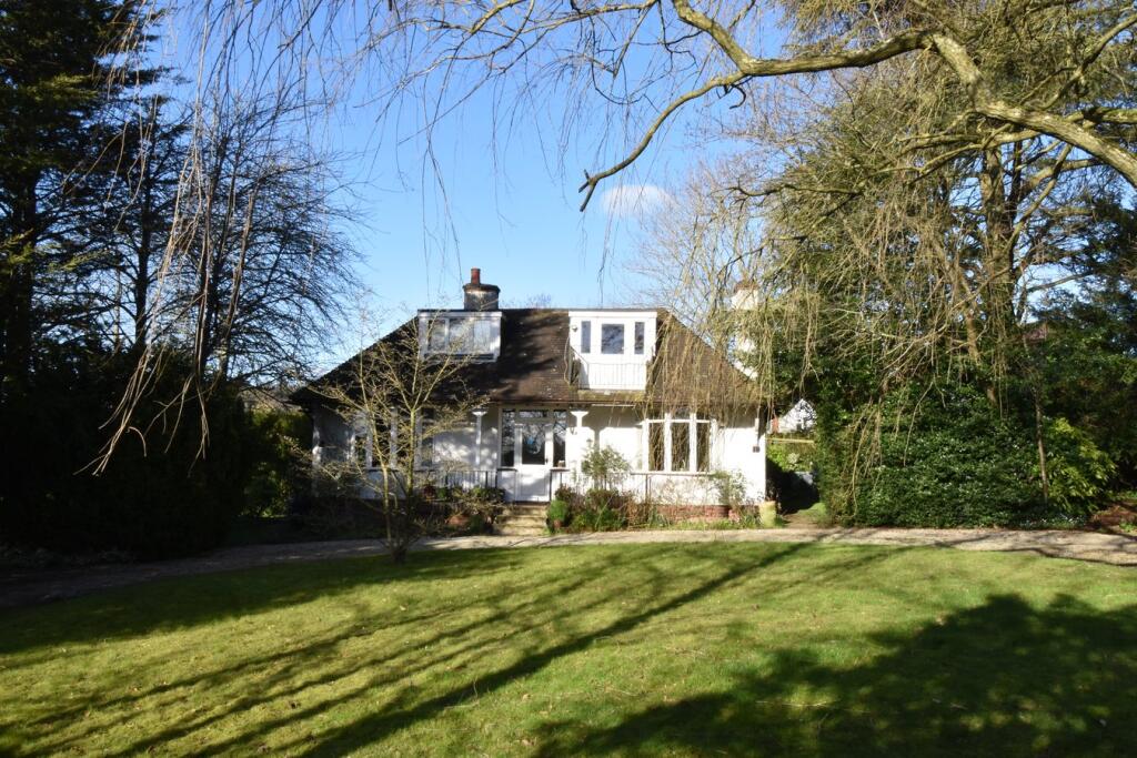 Main image of property: Ashford Road, Harrietsham, Maidstone, ME17