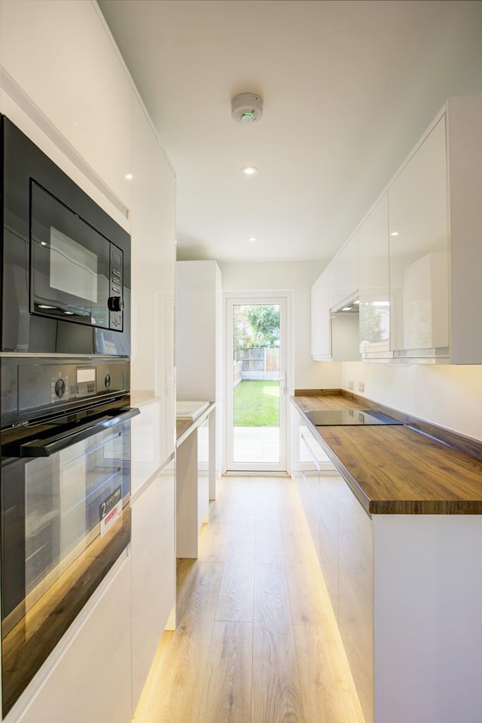 House in Southend-on-Sea - View 2