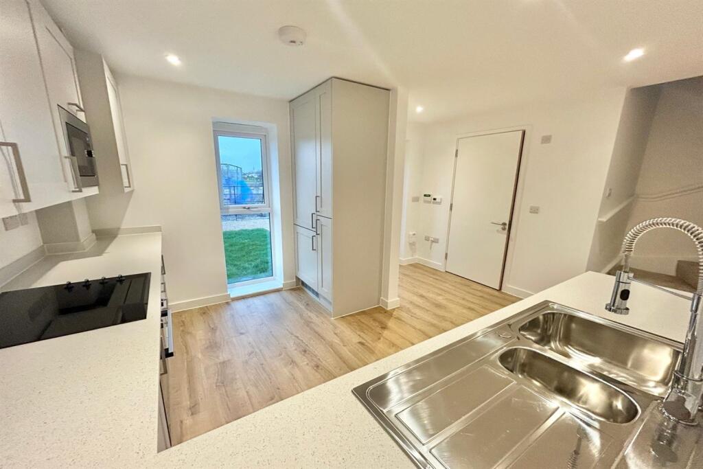House in Manchester - More