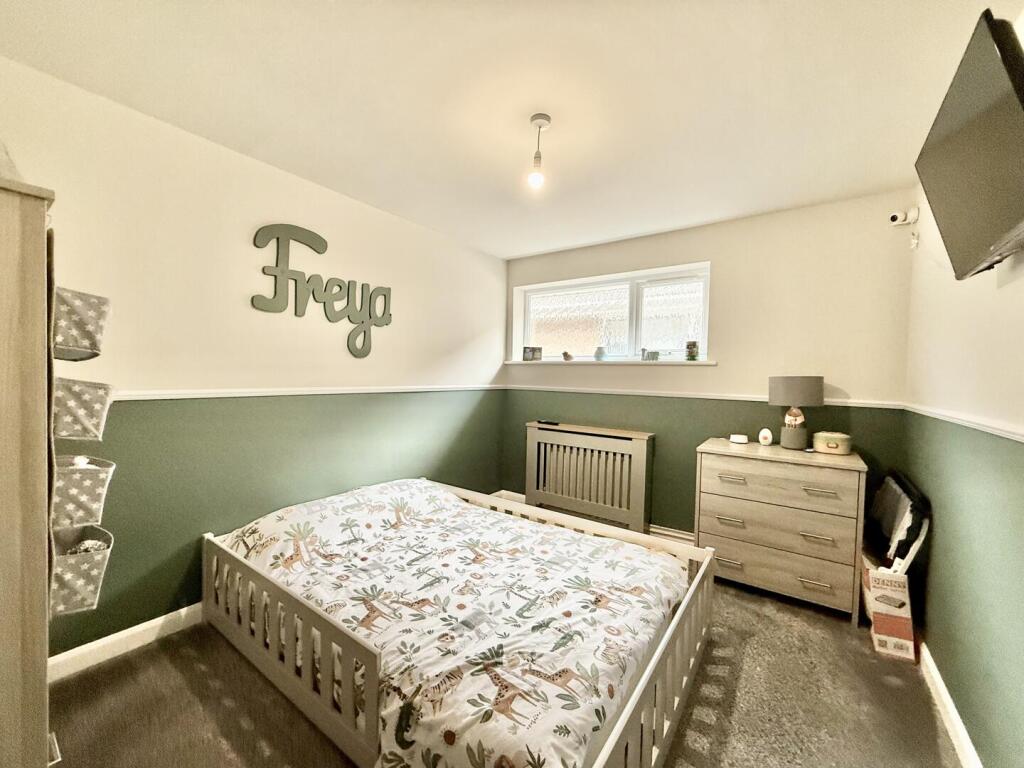 Forest Way, Highcliffe On Sea - View 6