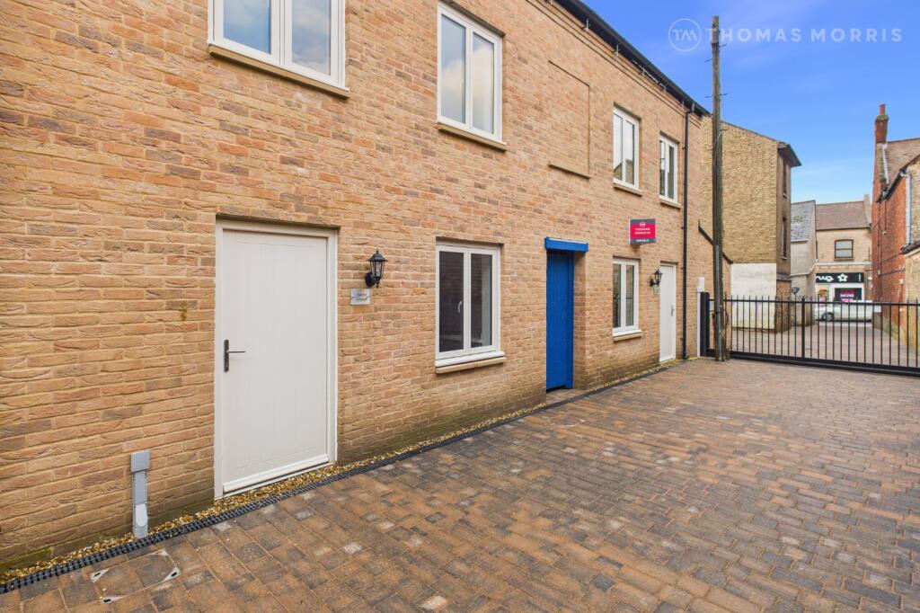 Main image of property: Windmill Row, St. Neots, Cambridgeshire, PE19