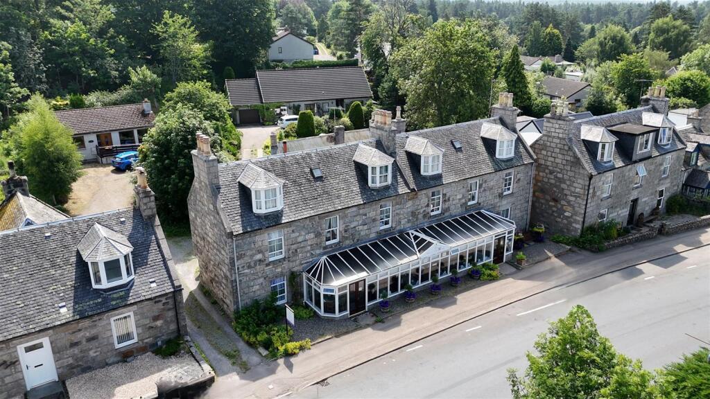 Main image of property: Willowbank Guest House and Willowbank Bothy, Highland