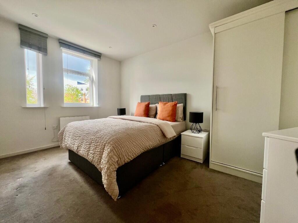 Main image of property: Park House, Victoria Road, Leeds, West Yorkshire, LS6