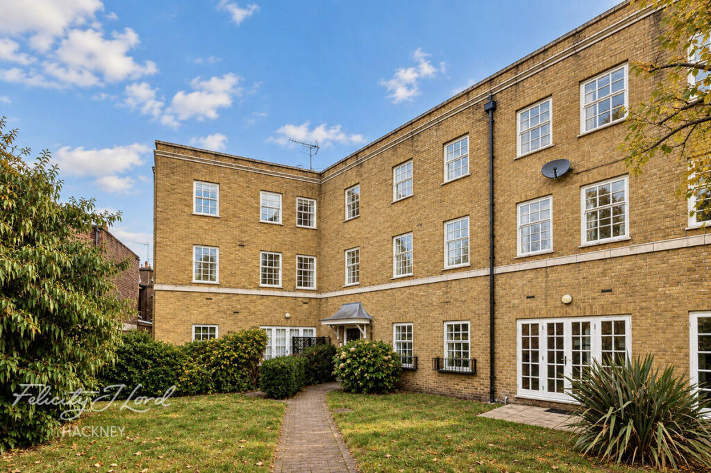 Main image of property: Pickering Close, London