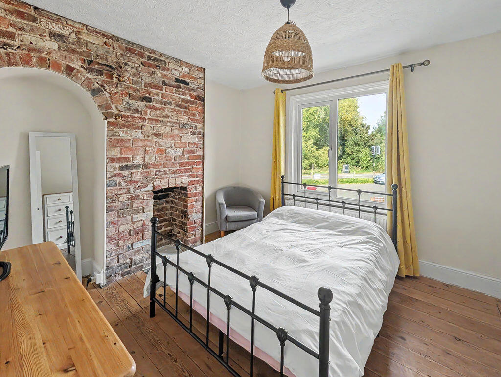House in Shrewsbury, Great Hanwood - More