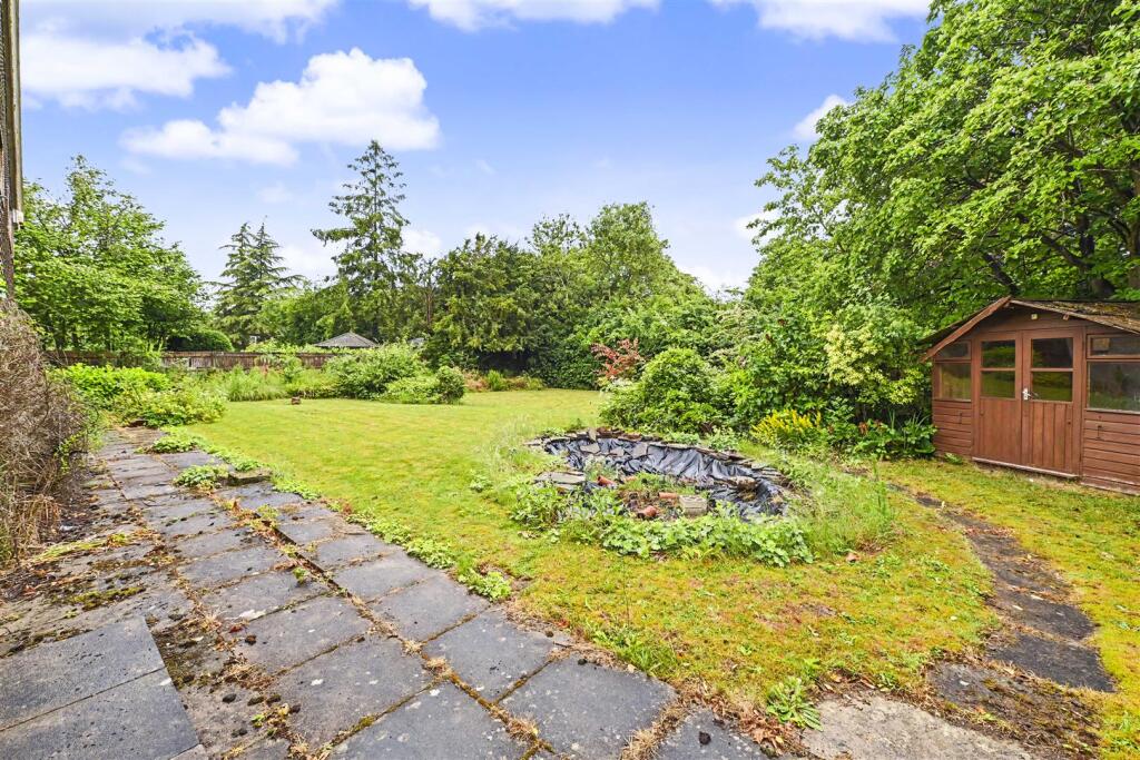 Wheatfield Road, Harpenden photo 5