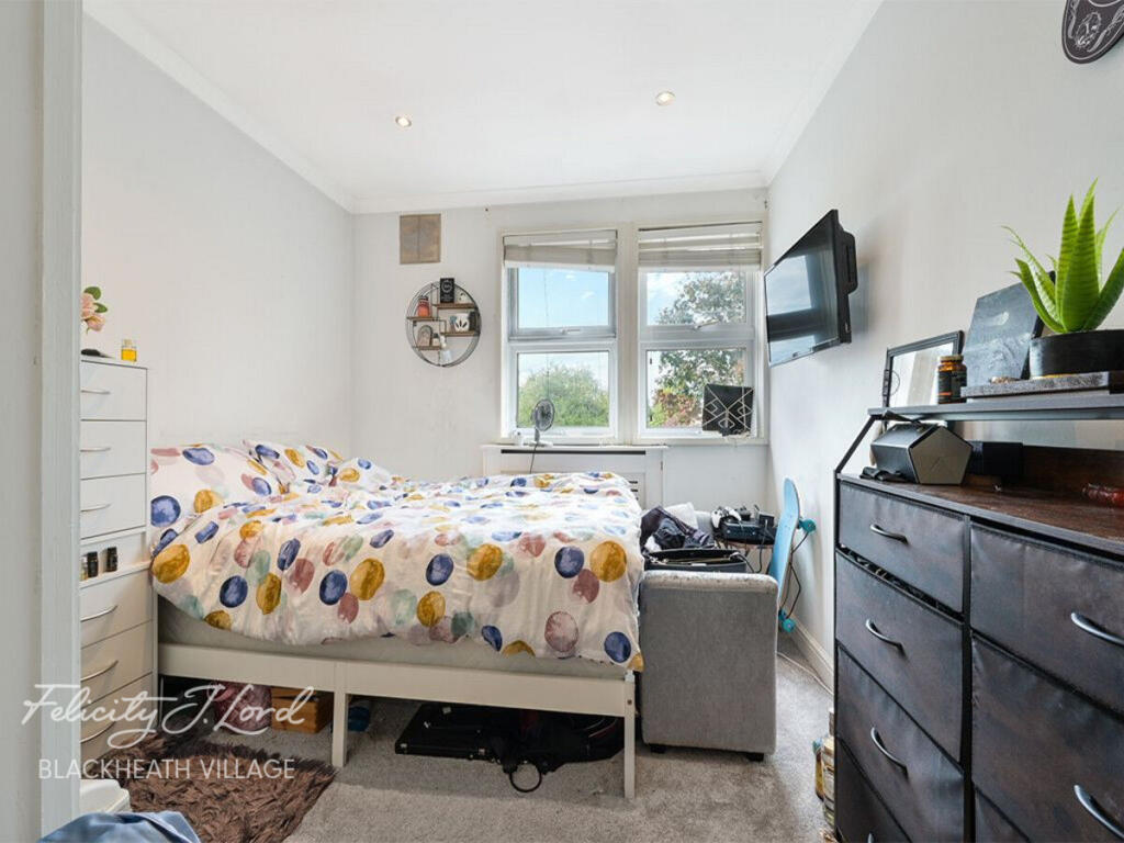 House in London - More