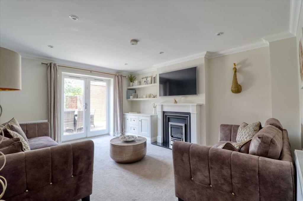 Keats Crescent, Brightlingsea photo 2
