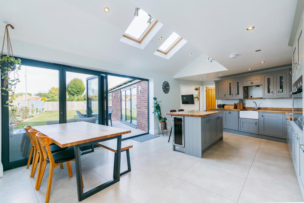 House in York - View 2