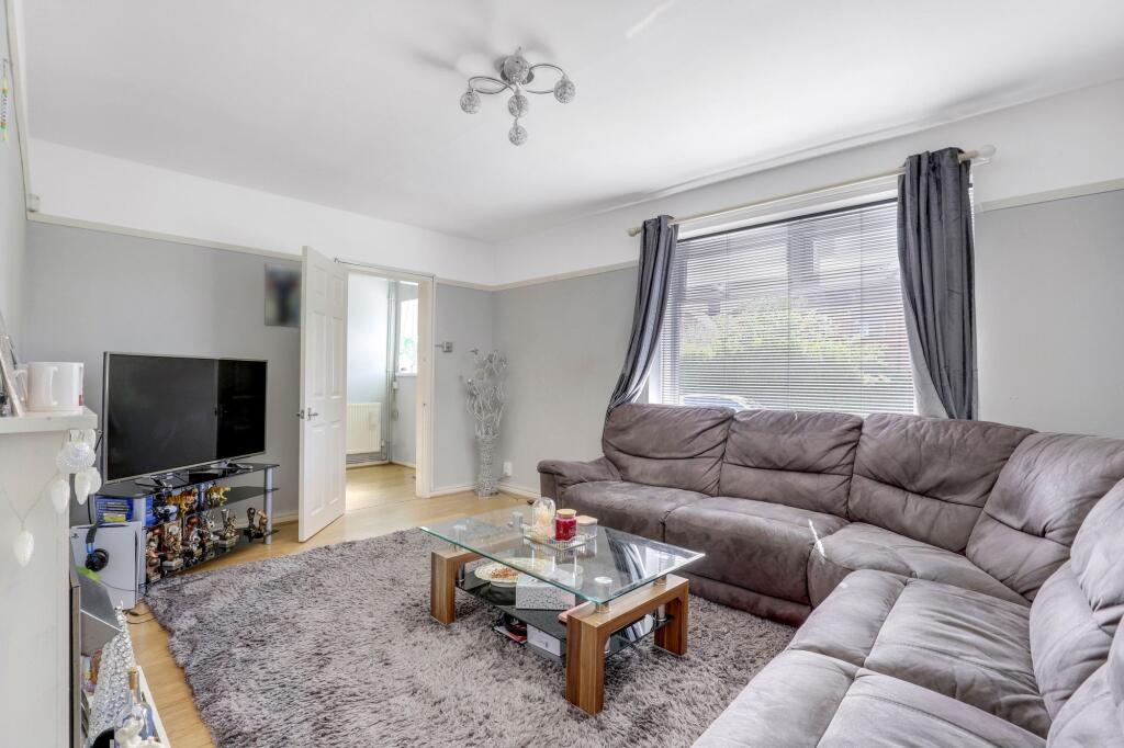 House in Nottingham - View 2