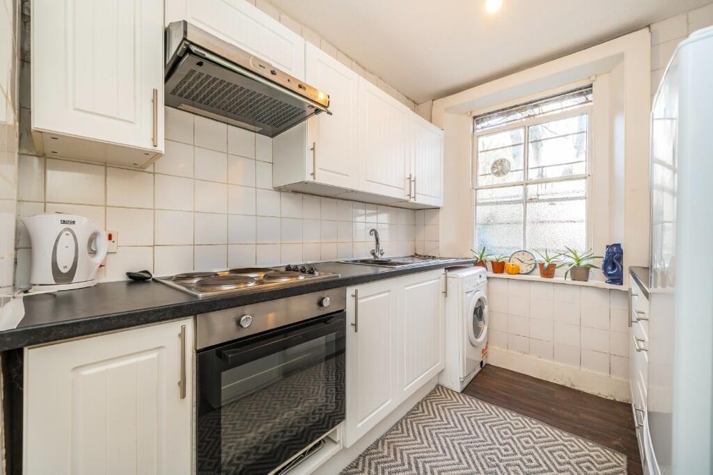 17 Mattock Lane
