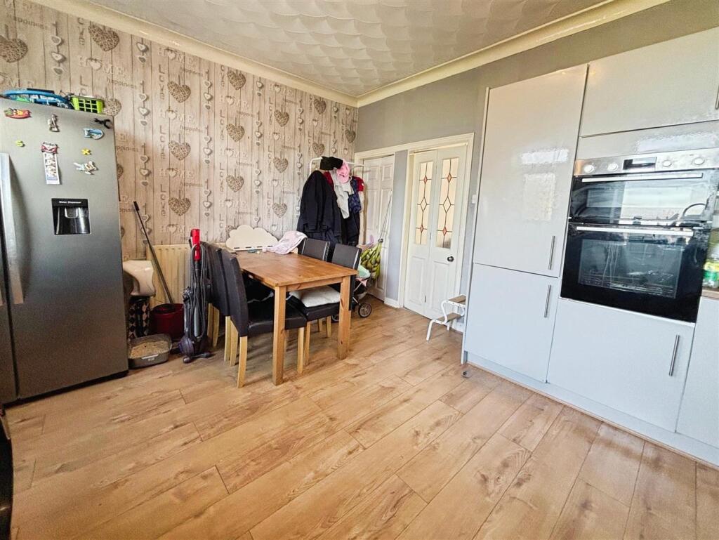 Additional image 4 of Briggs Avenue, Bradford, BD6 3AS