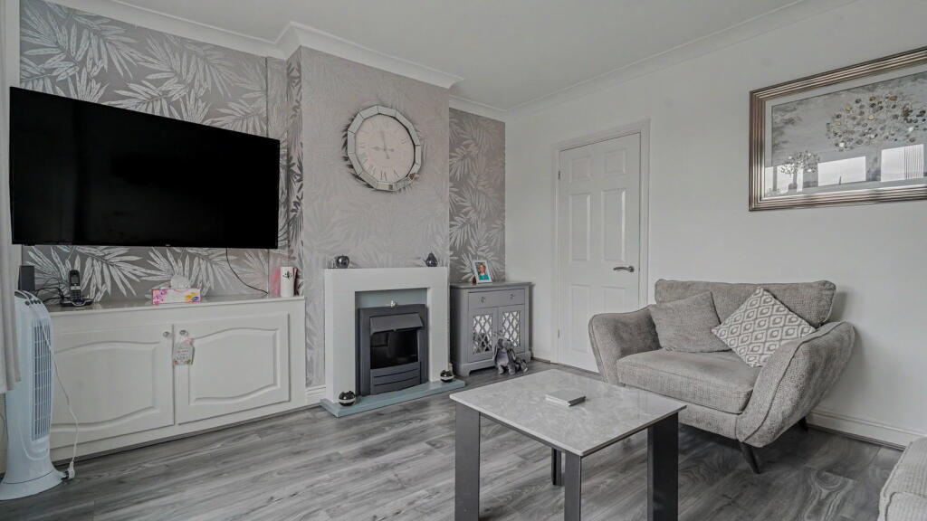 Cheslyn Grove, Birmingham, B14 4NG photo 2