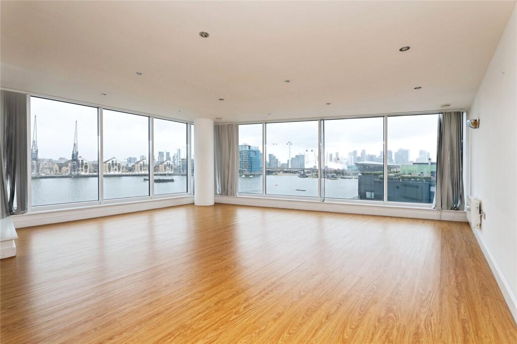 Main image of property: Western Gateway, London, E16