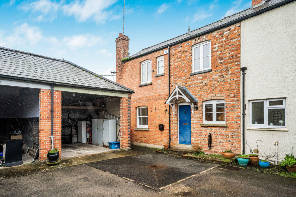 Main image of property: Fringford, Bicester, OX27