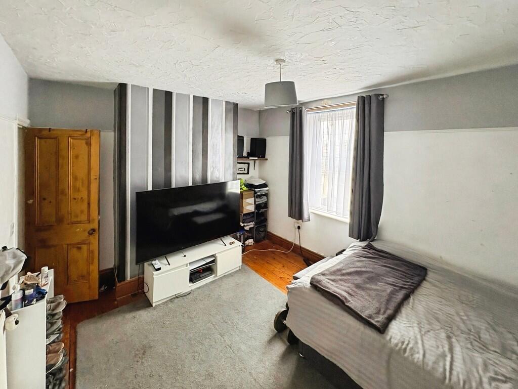 Larch Street, Keighley – pohled 6