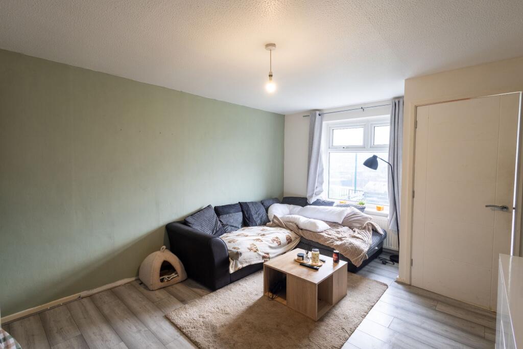 Additional image 7 of Arnford Close, Bradford