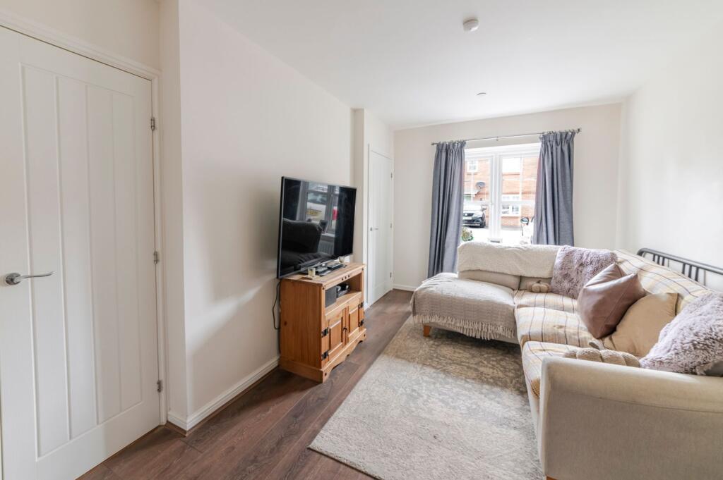 Woodside Close, Buckley, CH7 - View 5