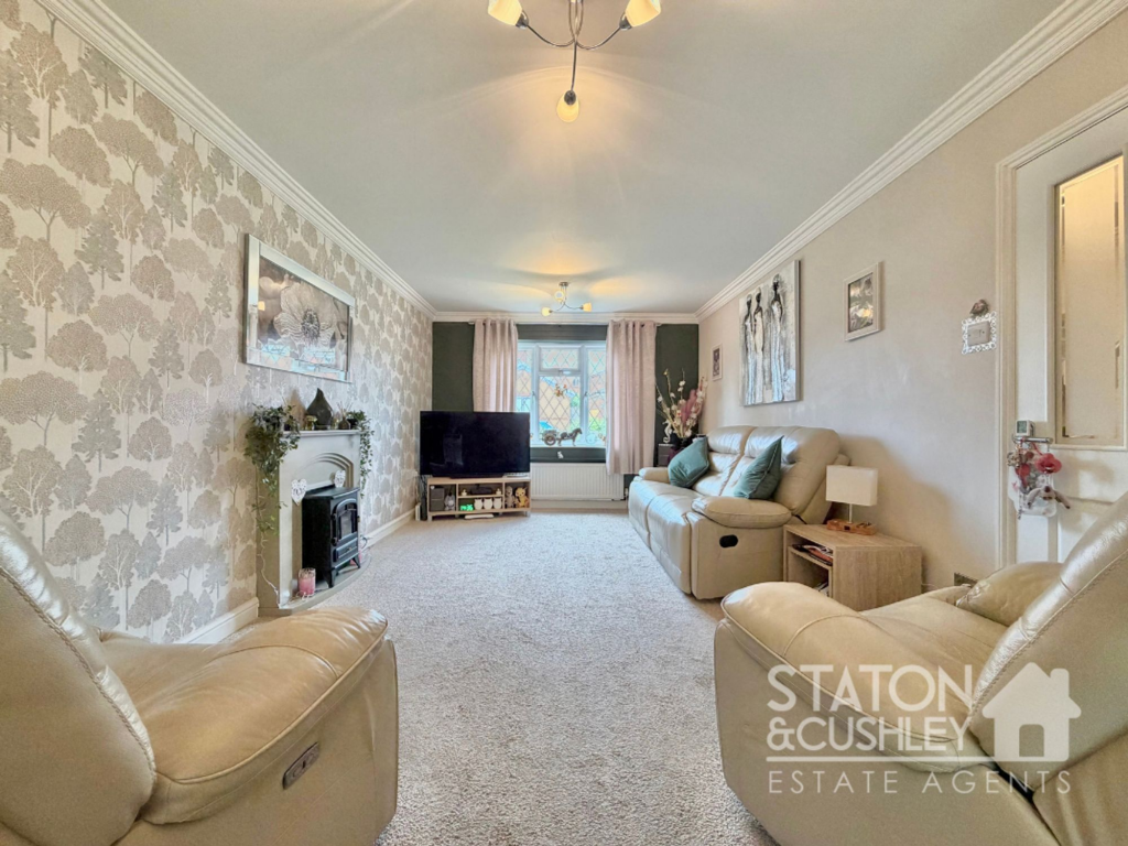 House in Nottingham - View 4